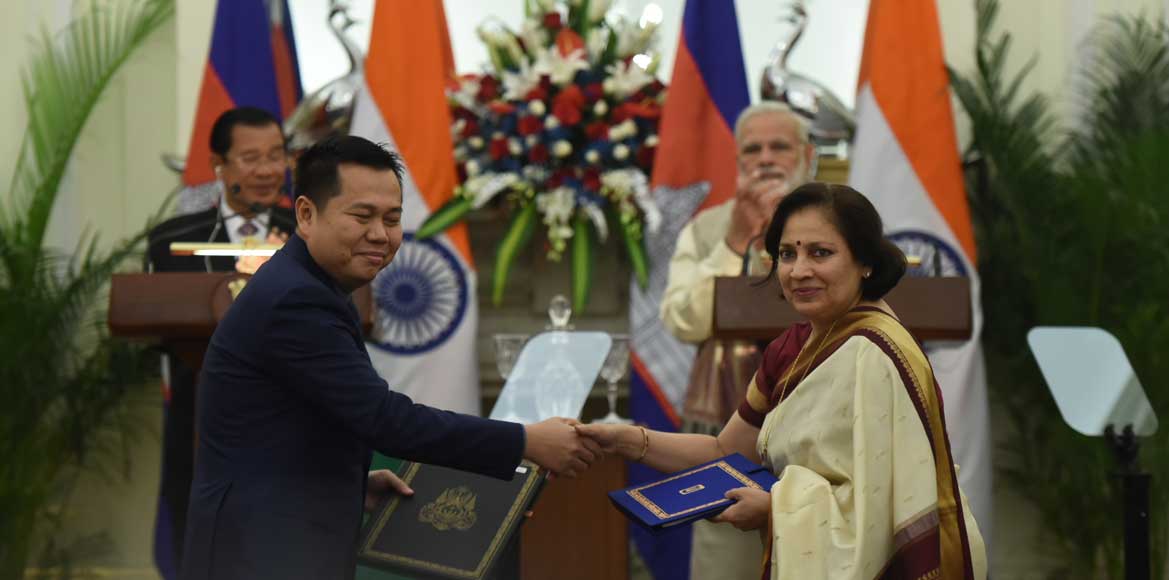 भारत और कंबोडिया के बीच चार महत्वपूर्ण समझौतों पर हस्ताक्षर - CG Sandesh