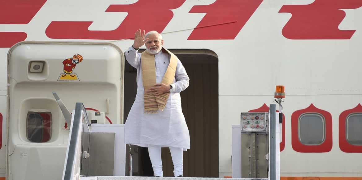 पीएम मोदी यूरोप के तीन देशों की यात्रा पर रवाना - CG Sandesh