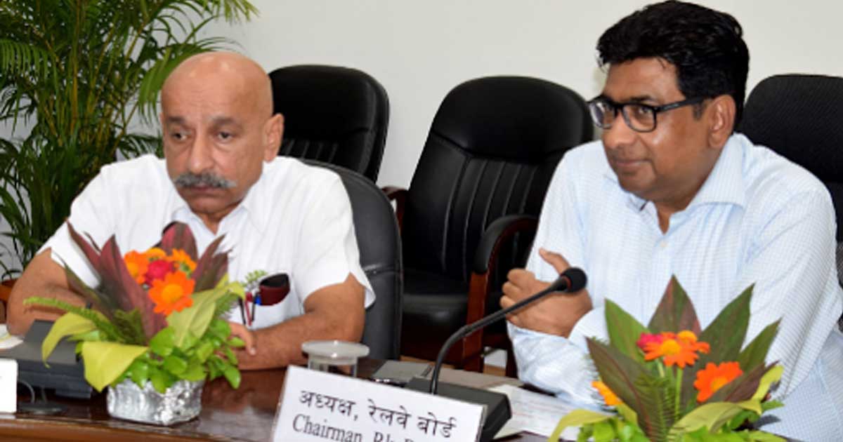 श्री पीयूष गोयल ने विभिन्न प्रमुख प्रदर्शन संकेतकों (केपीआई)... - CG Sandesh