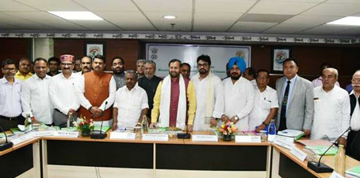 विभि‍न्‍न राज्‍यों में वनीकरण के लिए केन्‍द्र ने 47,436 करोड... - CG Sandesh