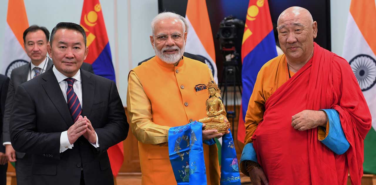प्रधानमंत्री श्री नरेन्द्र मोदी और मंगोलिया के राष्ट्रपति श्... - CG Sandesh