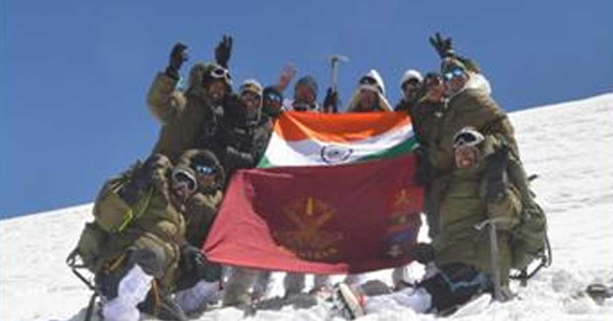 भारतीय सेना की टीम ने ‘लियो परगेल’ पर्वत पर फतह हासिल की - CG Sandesh