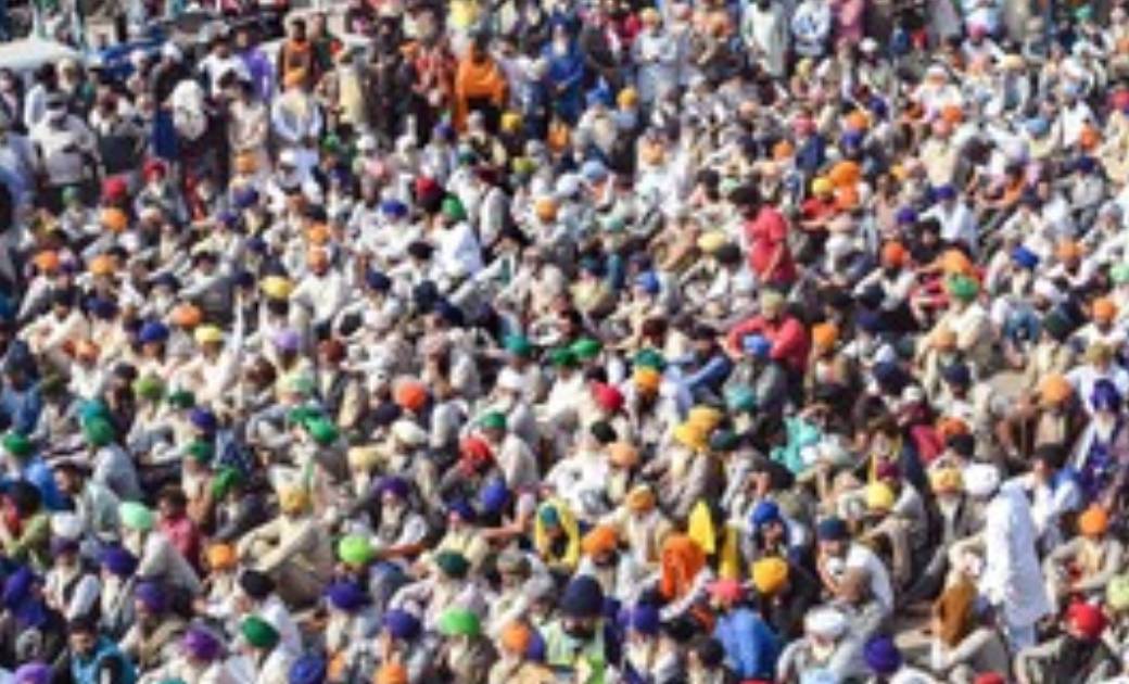 दिल्ली में पांचवे दिन भी जारी किसानों का प्रदर्शन, यातायात प... - CG Sandesh