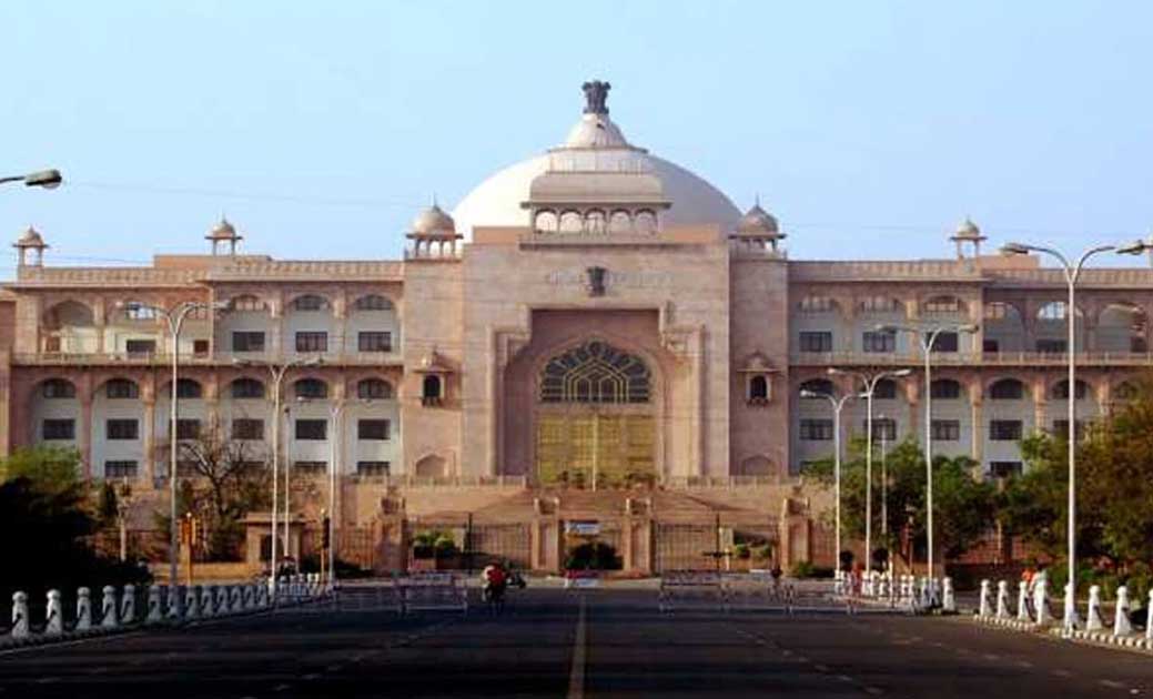 सरकार बहुमत में है या नहीं, इसका निर्णय सदन में शक्ति परीक्ष... - CG Sandesh