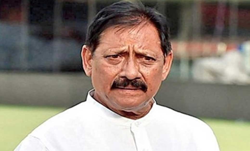  पूर्व अंतर्राष्‍ट्रीय क्रिकेटर और उत्‍तर प्रदेश के मंत्री च... - CG Sandesh