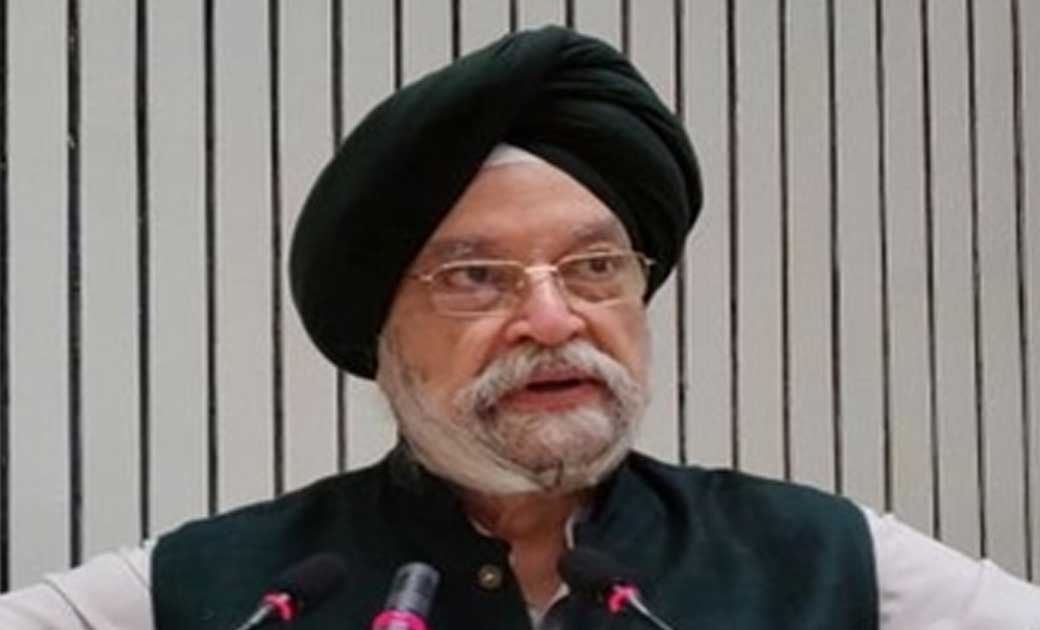  दोबारा शुरू हुई घरेलू हवाई सेवाओं से एक करोड़ से अधिक यात्र... - CG Sandesh