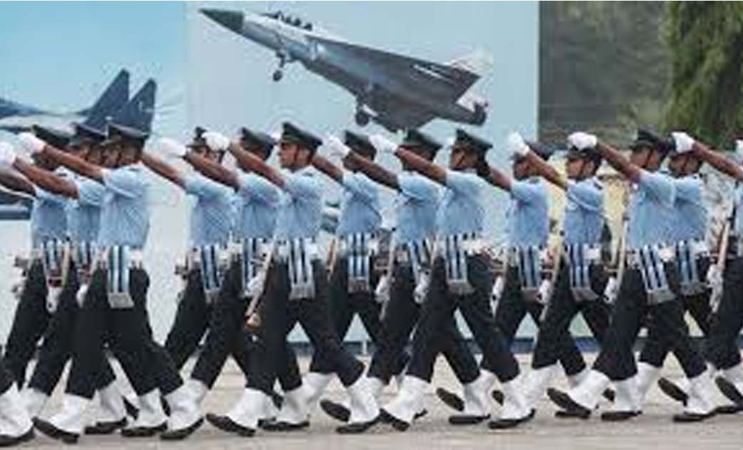 भारतीय वायु सेना में 10वीं, 12वीं और स्नातक पास के लिए विभिन... - CG Sandesh