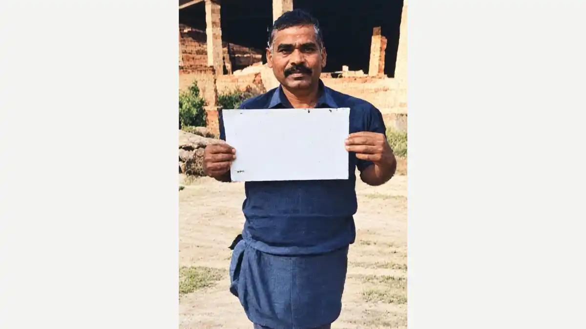 पिथौरा : प्रधानमंत्री मृदा स्वास्थ्य कार्ड से सुरेन्द्र बारी... - CG Sandesh