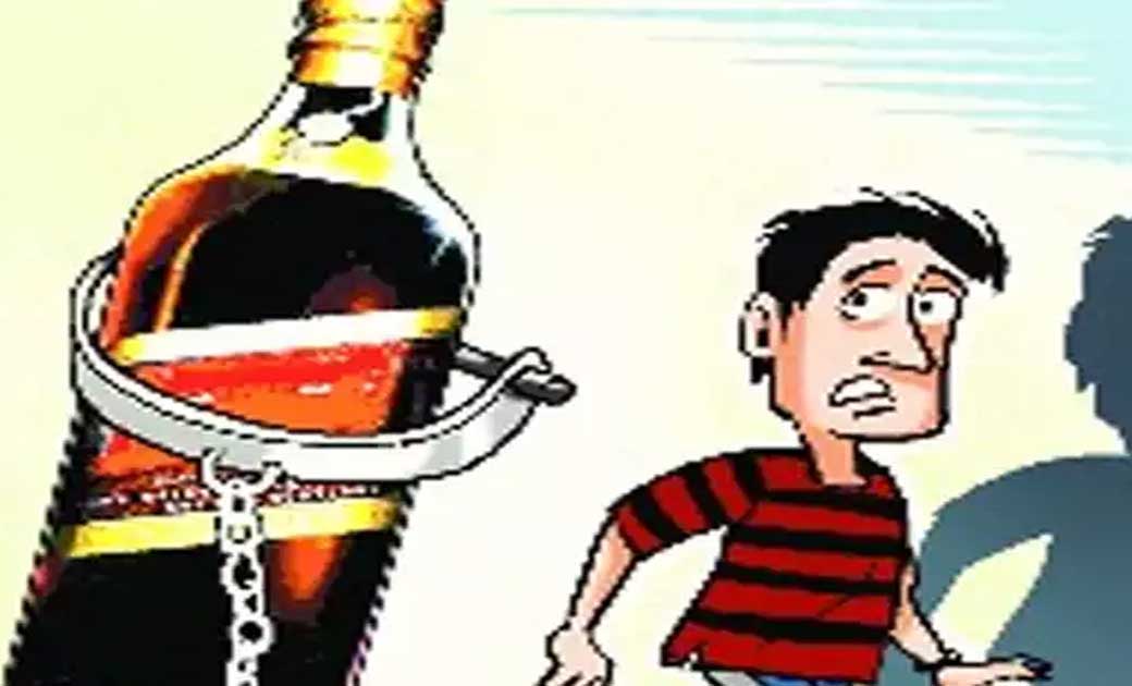 बिजेमाल रोड पर पुलिया के पास 08 लीटर हाथ भटठी महुआ शराब जप्त.