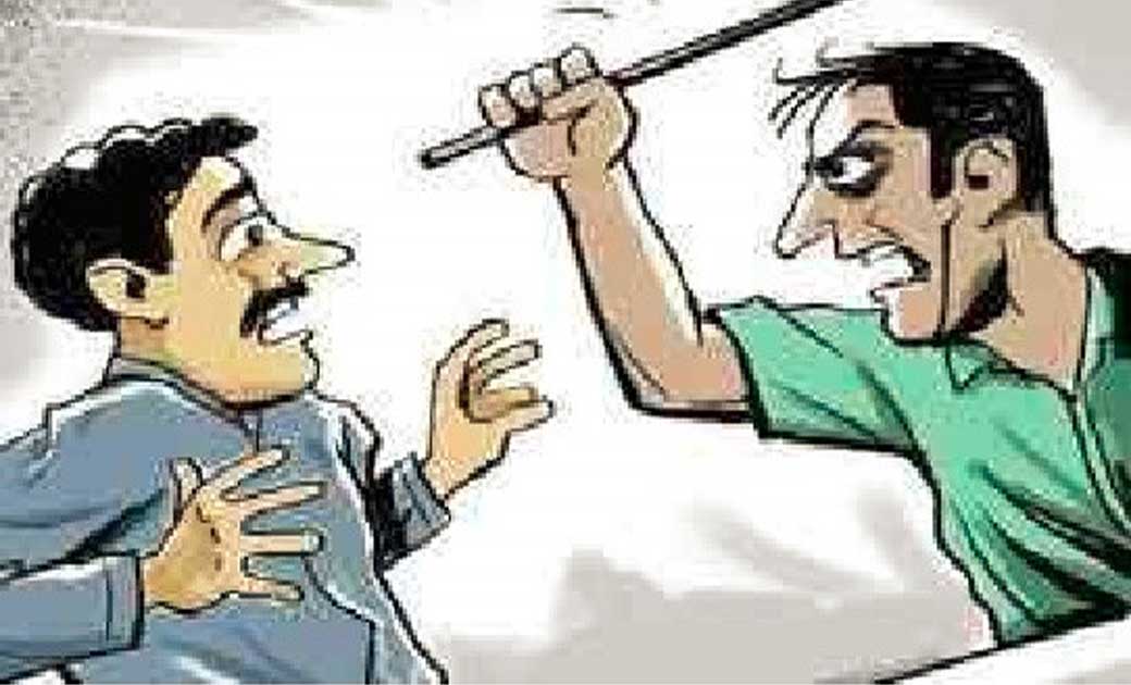 गाडी रिपेयरिंग खर्च की बात को लेकर गाली गलौच कर डण्डा से मारपीट.
