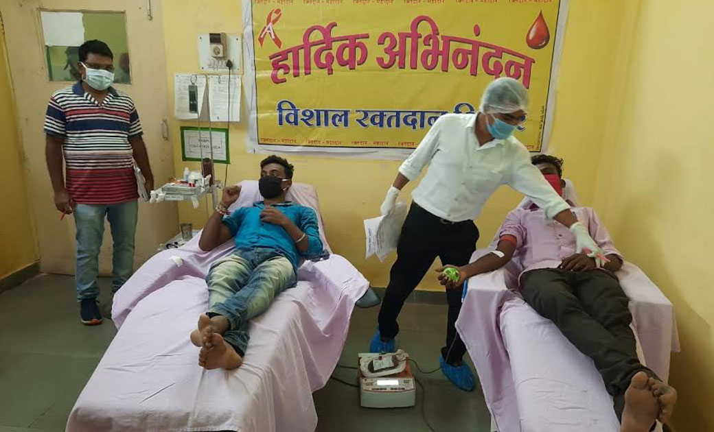 रक्तदान कर लोगों की जान बचाने वालों का सम्मान  कल  स्वैच्छिक... - CG Sandesh