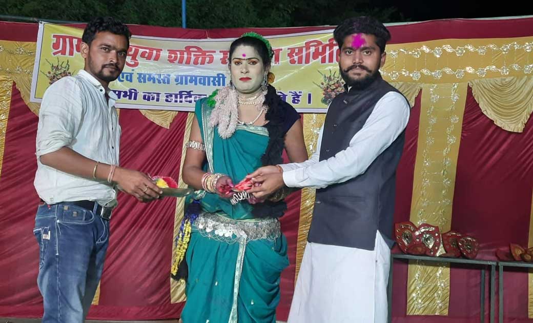 डांस प्रतियोगिता में सम्मलित हुए असवंत तुषार साहू  - CG Sandesh