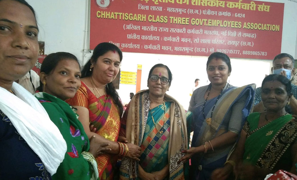 कर्मचारी भवन महासमुन्द में महिला एवं बाल विकास विभाग की परिय... - CG Sandesh