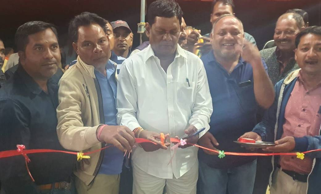 विधायक नंद ने किया तोरेसिंघा में रेस्टोरेंट (ढाबा) का उद्घाट... - CG Sandesh