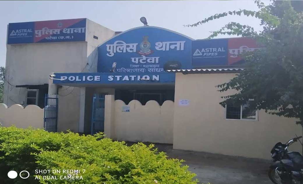 पटेवा : टूरीडीह चौक के पास से 18 पोवा अंग्रेजी शराब जप्त.