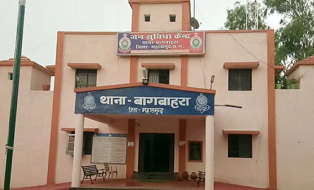 तुम समझाने वाले कौन होते हो कहकर बियर के बाटल से मारा, मामला दर्ज