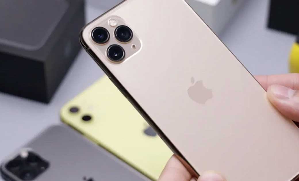 किडनी बेचकर युवक ने खरीदा iPhone, अब जिंदा रहने के लिए कर रह... - CG Sandesh