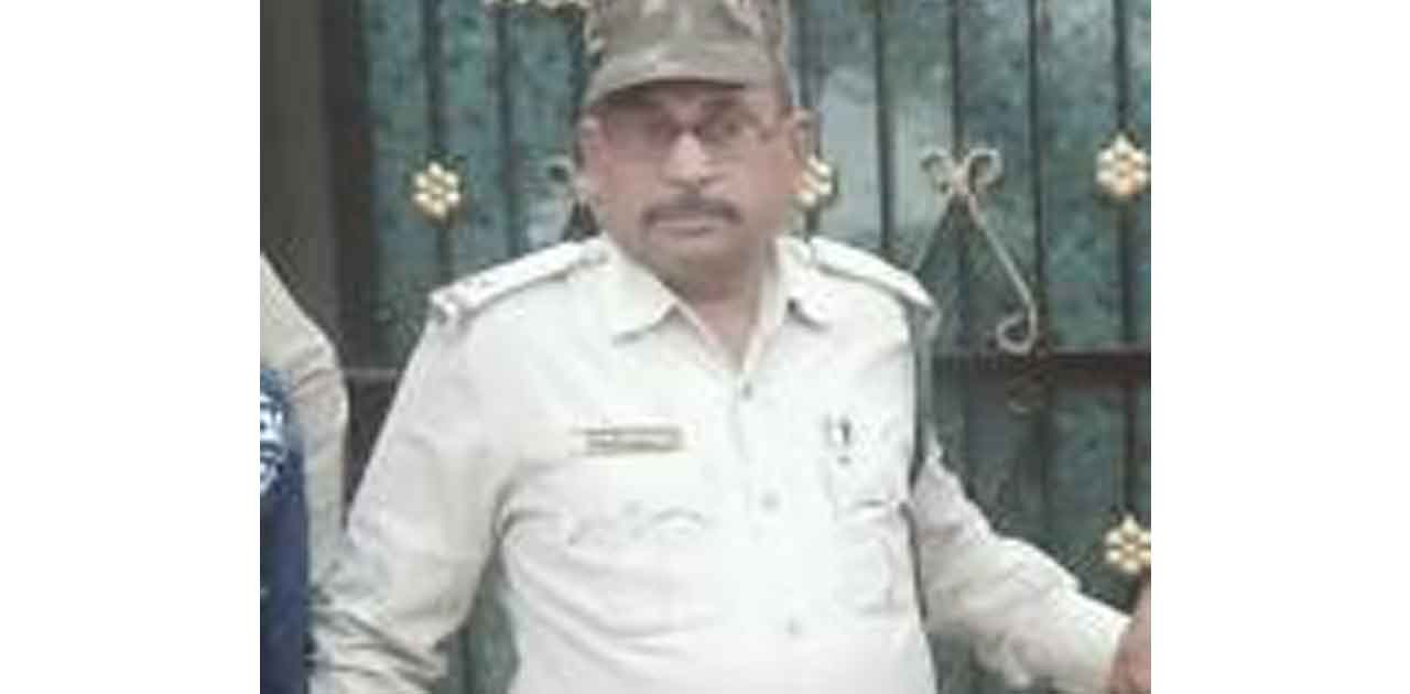 डिप्टीरेंजर सालिकराम डड़सेना ने बया चौकी में दर्ज कराई रिपोर्... - CG Sandesh