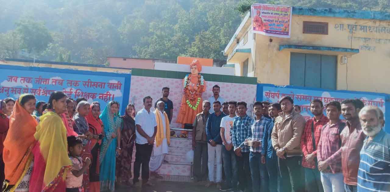 एबीवीपी ने मनाया युग पुरुष स्वामी विवेकानन्द जी का जन्मोत्सव