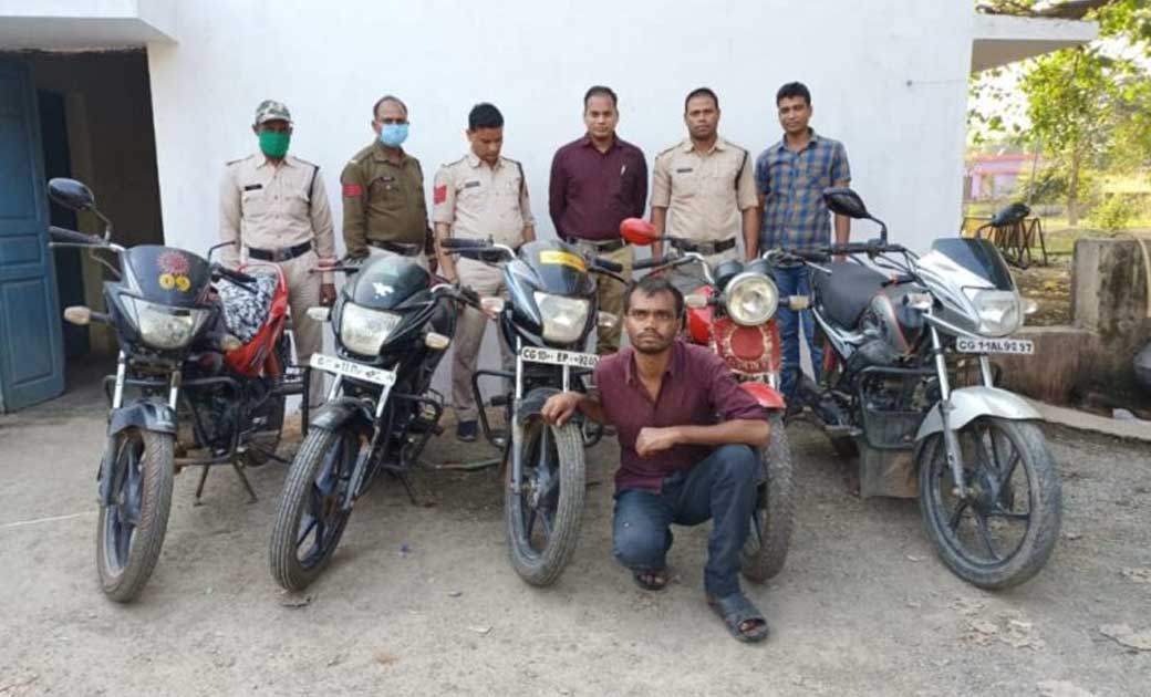 मुखबिर से सूचना मिलने पर...बाराद्वार पुलिस की बड़ी कामयाबी 5 मोटरसाइकिल के साथ आरोपी को पकड़ा...
