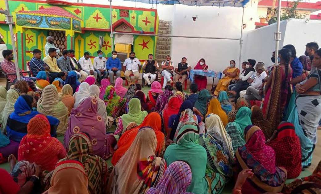 महासमुंद : महिलाएं समूह से जुड़कर बन रही है हजारों महिलाओं की... - CG Sandesh