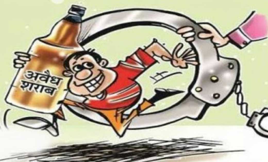 बागबाहरा : चखना दुकान में लोगों को शराब पिलाने की सुविधा उपल... - CG Sandesh