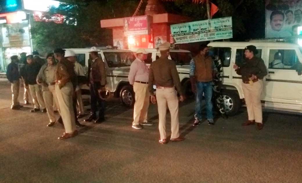 महासमुंद  : "विजिबल पुलिसिंग" के उदेद्श्य को ध्यान रखते हुए ... - CG Sandesh