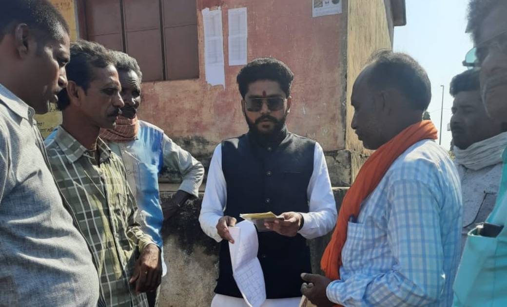 किसानों के हित में अशवंत तुषार साहू ने जारी किया अपना हेल्पल... - CG Sandesh