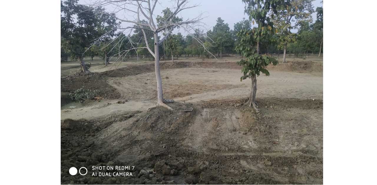 भ्रष्टाचार  करने कार्य समाप्ति पर लगाया जाता है सुचना बोर्ड ... - CG Sandesh
