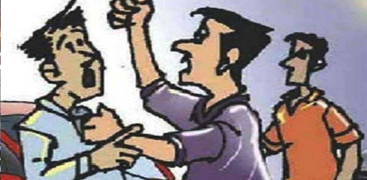 तरबूर चोरी का आरोप लगाकर किए मारपीट