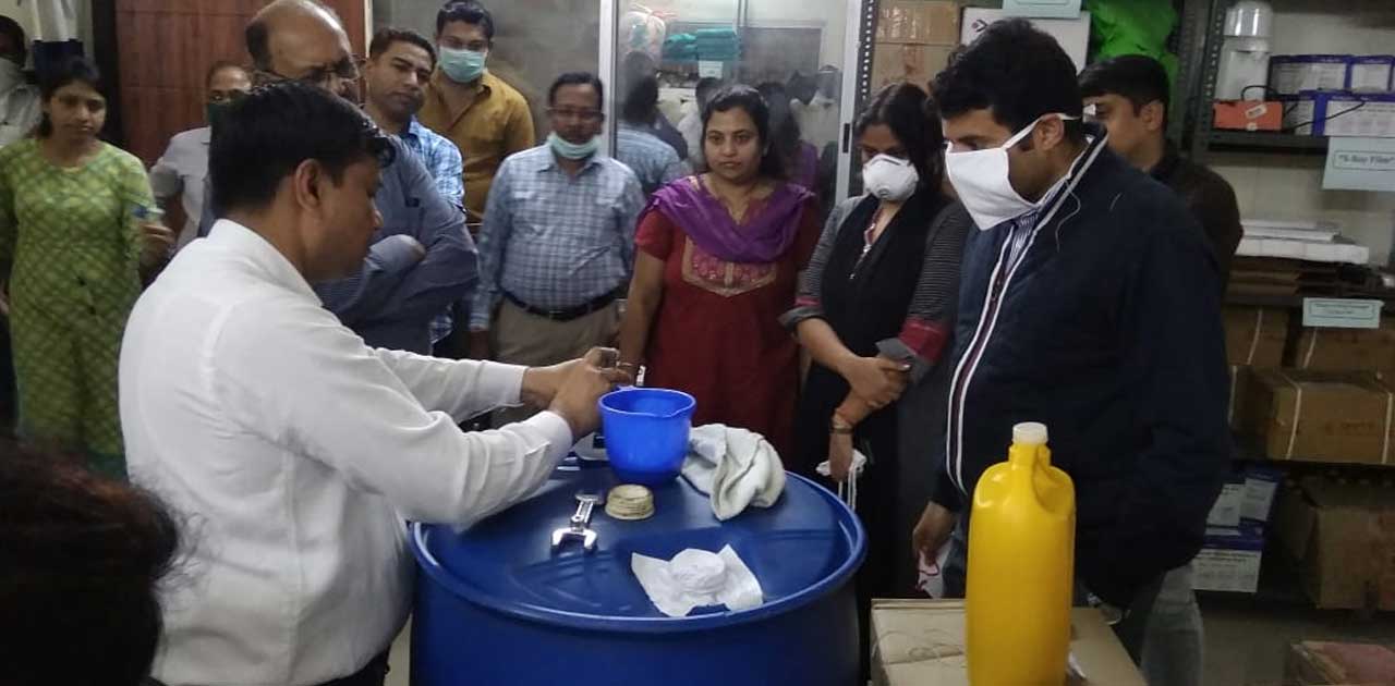 कोरोना से लड़ने में जिला प्रशासन की अभिनव पहल, स्थानीय स्तर स... - CG Sandesh