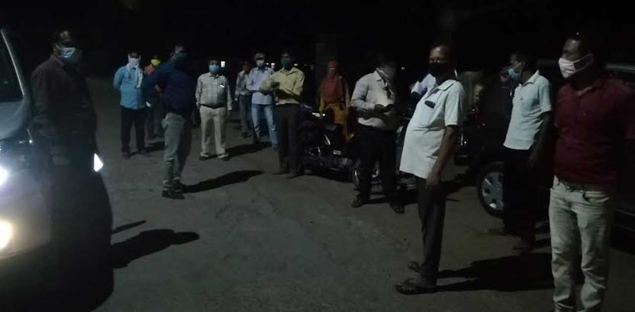 कलेक्टर श्री गोयल ने बागबाहरा स्थित क्वारेंटाईन सेंटर का किय... - CG Sandesh