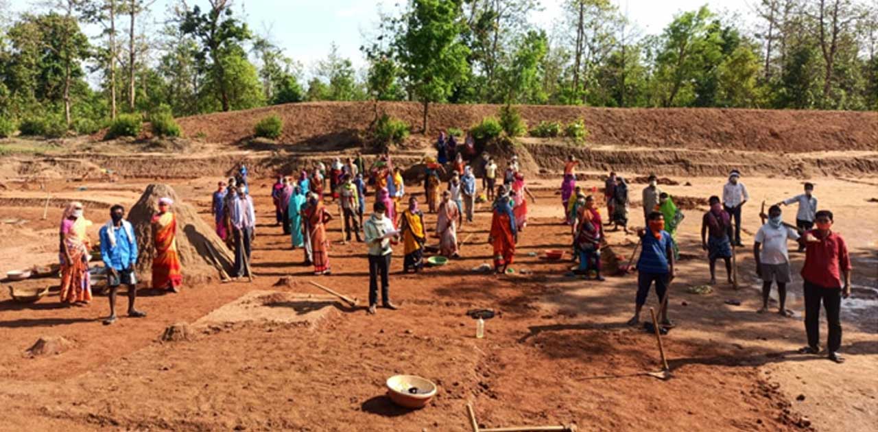 मनरेगा के तहत महासमुन्द विकासखण्ड के 102 ग्राम पंचायतों में ... - CG Sandesh