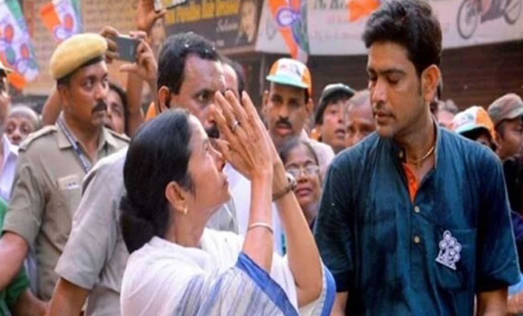 पूर्व भारतीय क्रिकेटर और पश्चिम बंगाल के खेल राज्य मंत्री लक... - CG Sandesh