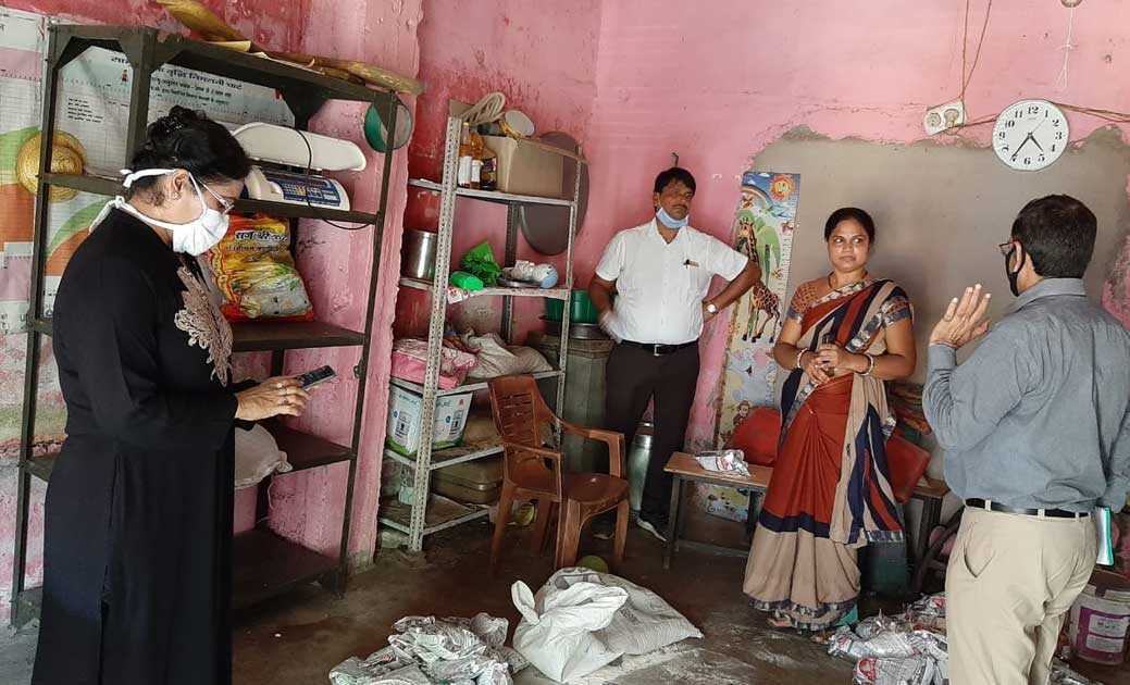  महिला बाल विकास विभाग की संचालक ने राजधानी की आंगनबाड़ियों क... - CG Sandesh