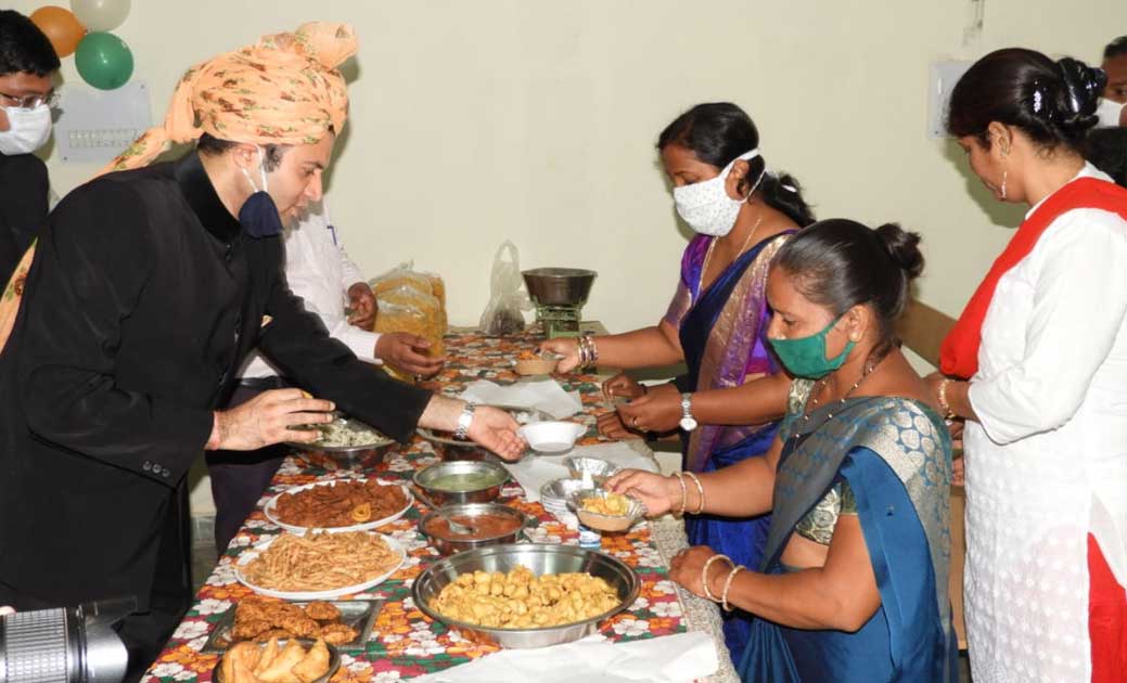 महासमुंद : छत्तीसगढ़ के परंपरागत व्यंजनों को आगे बढ़ाने की मंश... - CG Sandesh