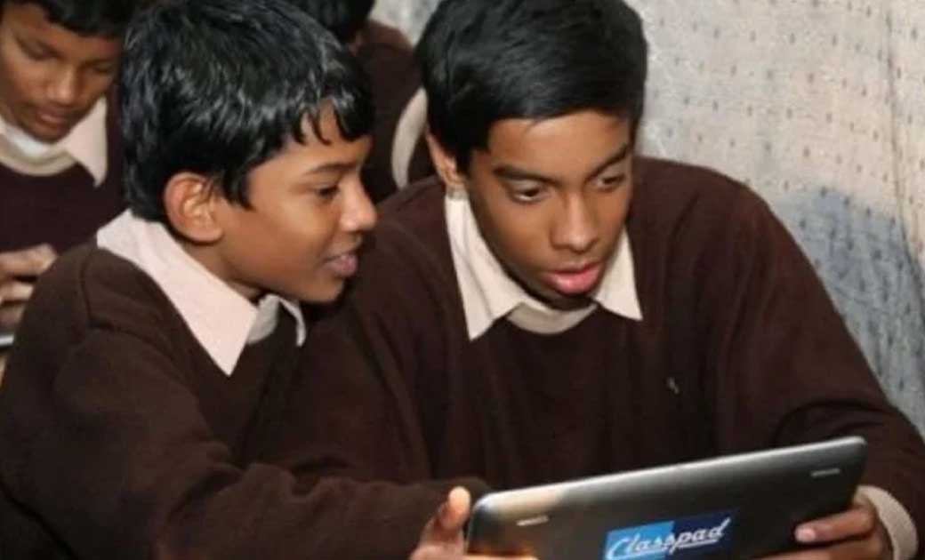 बच्चों की ऑनलाइन क्लास से मनोचिकित्सकों की चेतावनी, भौतिक दु... - CG Sandesh