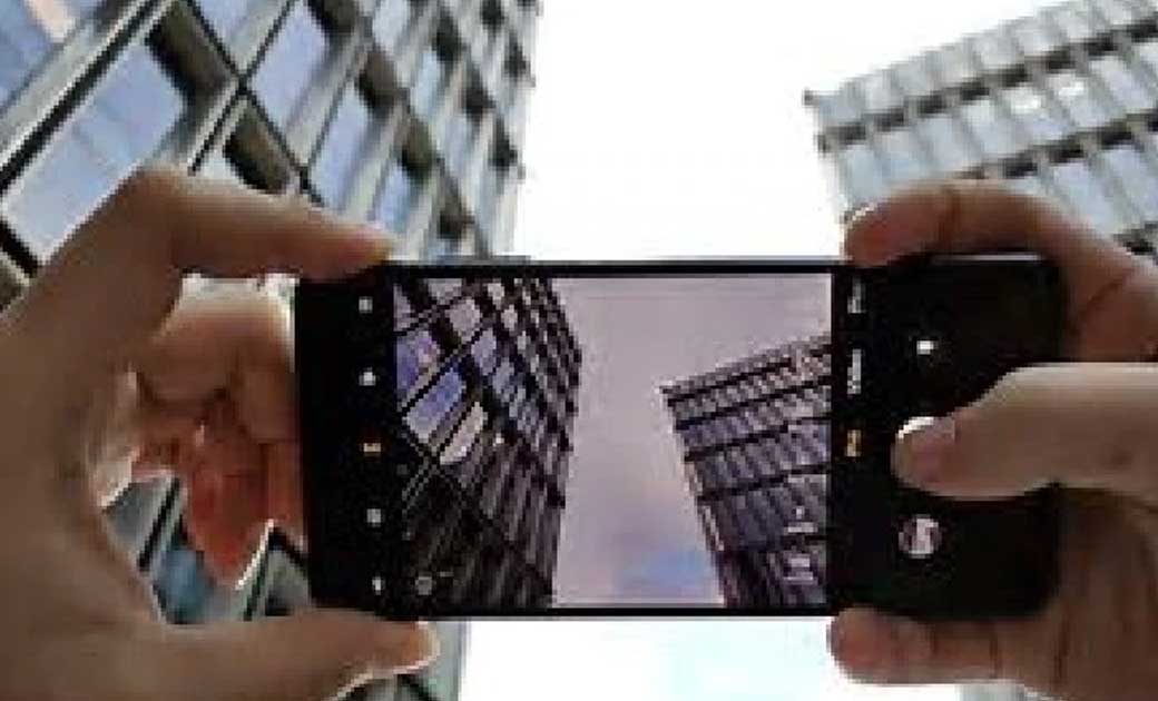 Poco X3  स्मार्टफोन को 64-मेगापिक्सल प्राइमरी कैमरा के साथ ल... - CG Sandesh