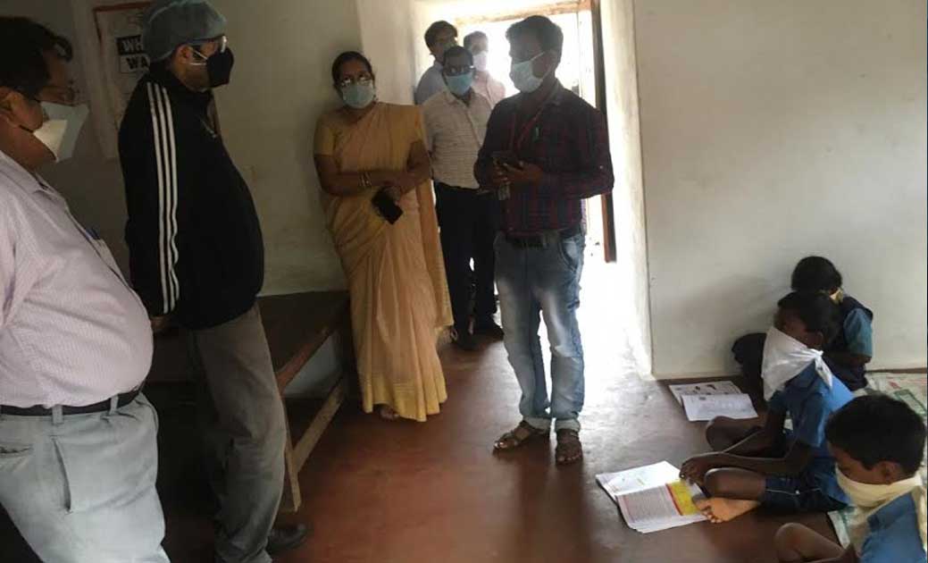 छात्र जमुना ने कलेक्टर का सुनाया 13 का पहाड़ा - CG Sandesh