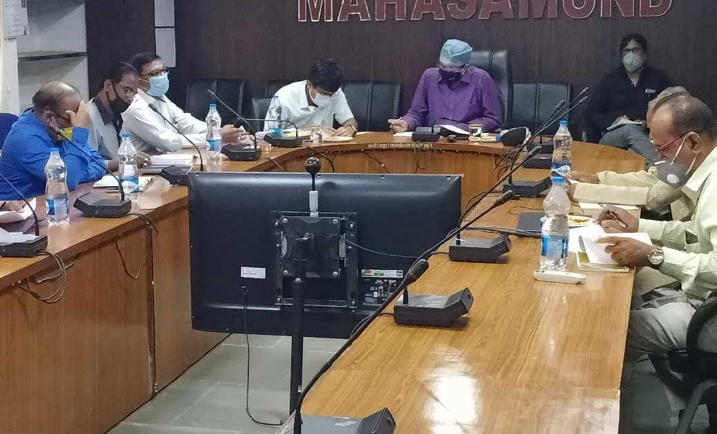 कलेक्टर की अध्यक्षता में जल उपयोगिता समिति की बैठक : कलेक्टर... - CG Sandesh