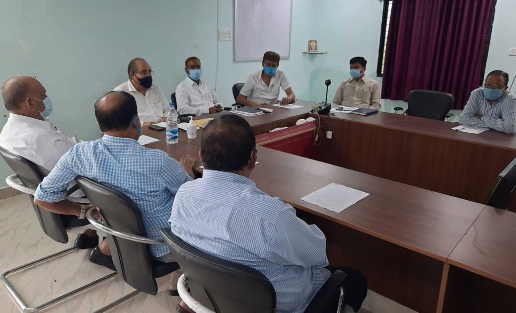 निजी चिकित्सकों से उपचार कराने के पहले भी मिलेगी कोरोना जांच... - CG Sandesh