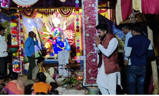 ग्राम पीढ़ी  जयकारों साथ विराजित हुई  माता रानी –  किसान नेत... - CG Sandesh
