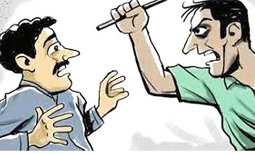 बसना : तेरा हिस्सा बटवारा नहीं हैं कहकर डंडे एवं हाथ में रखे... - CG Sandesh