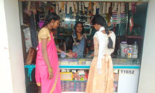 महासमुंद: सफलता की कहानी: ऋण और किराए की दुकान लेकर गांव में... - CG Sandesh