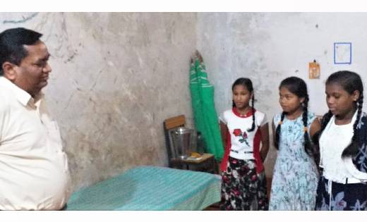 महासमुंद: कलेक्टर ने 50 -50 सीटर दो कन्या छात्रावासों का किय... - CG Sandesh
