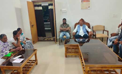 जन्म लेते ही चली गयी थी आंखों की रोशनी, अब विधायक चंदन कश्यप... - CG Sandesh