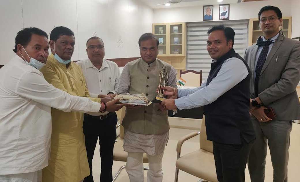 महासमुंद : अंतराष्ट्रीय आदिवासी कार्यक्रम हेतु महासमुंद के द... - CG Sandesh