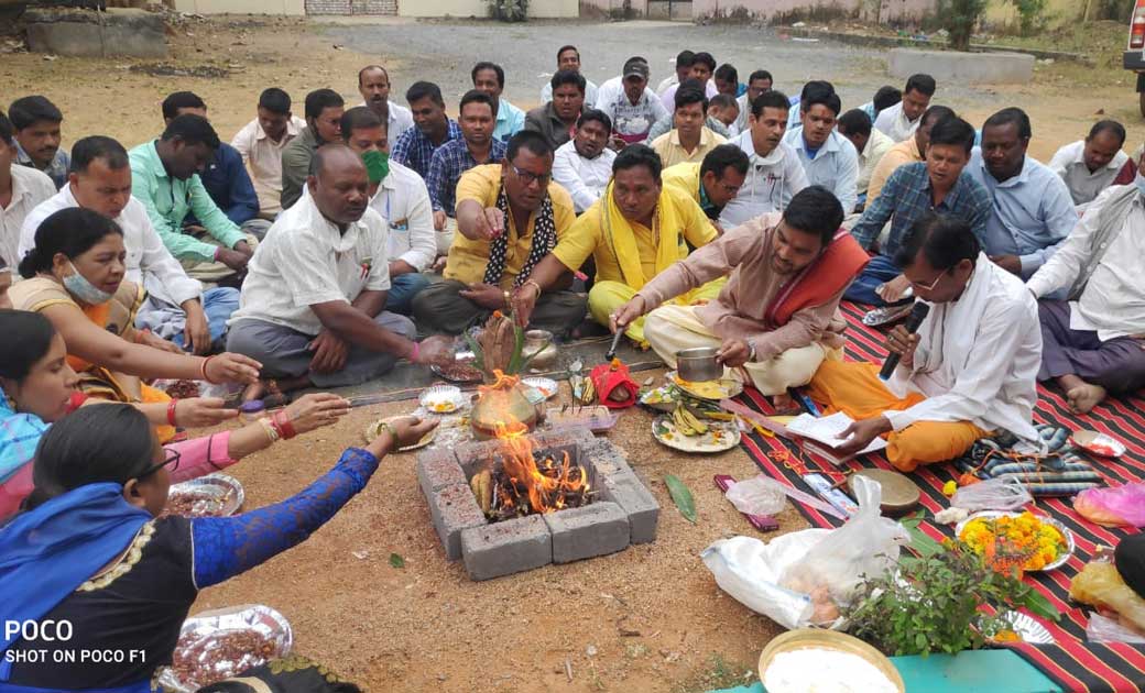 शासकीयकरण की मांग को लेकर पंचायत सचिव आज मांगेंगे भीख, फिर भ... - CG Sandesh