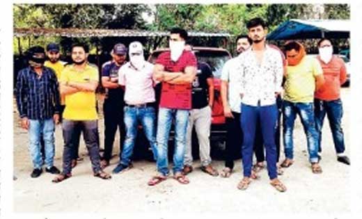 बागबाहरा : 21 लोग जुआ खेलते रंगे हाथों पकडे़ गये, जुआरियो के... - CG Sandesh