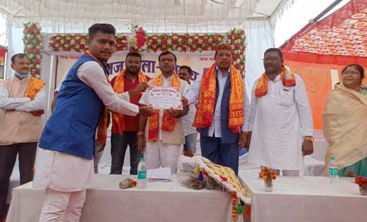 नारायणपुर विधायक और बस्तर सांसद ने यादव समाज भवन के लिए 10.ल... - CG Sandesh